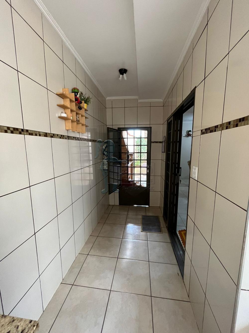 Comprar Casas / Padrão em Ribeirão Preto R$ 420.000,00 - Foto 2