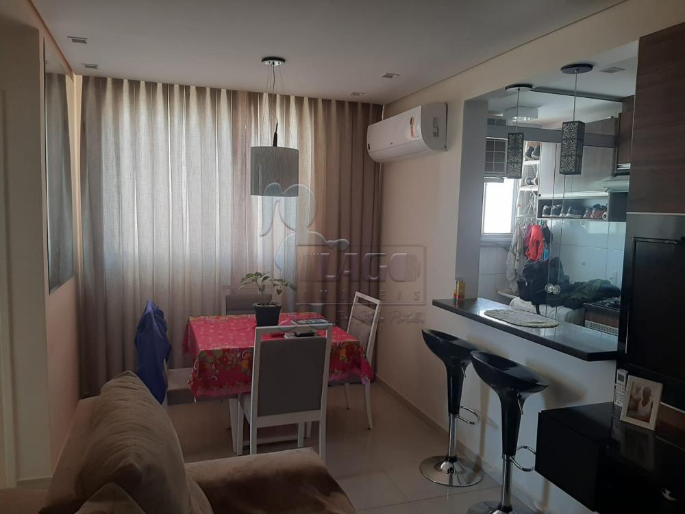 Comprar Apartamentos / Padrão em Ribeirão Preto R$ 220.000,00 - Foto 1