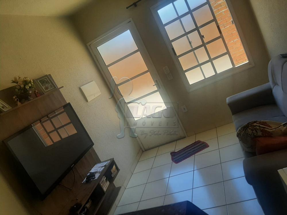 Comprar Casas / Padrão em Ribeirão Preto R$ 245.000,00 - Foto 2