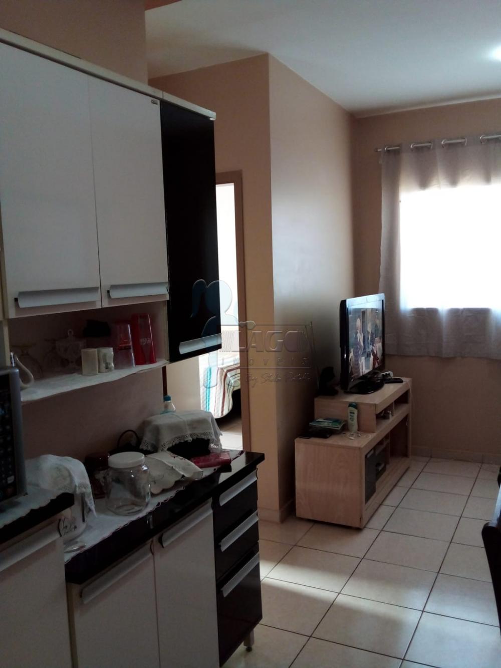 Comprar Apartamentos / Padrão em Ribeirão Preto R$ 160.000,00 - Foto 3