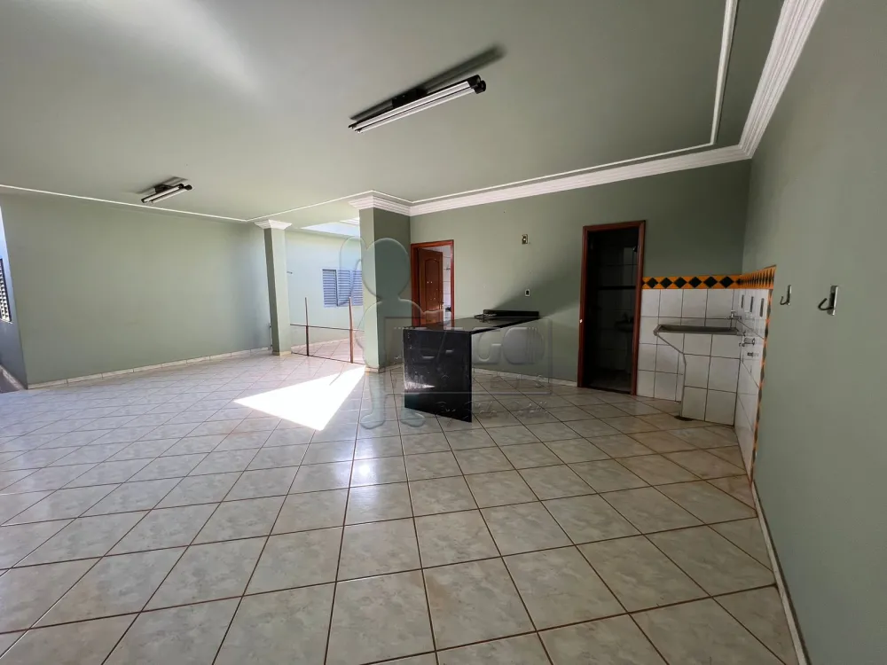 Alugar Casas / Padrão em Ribeirão Preto R$ 2.000,00 - Foto 14