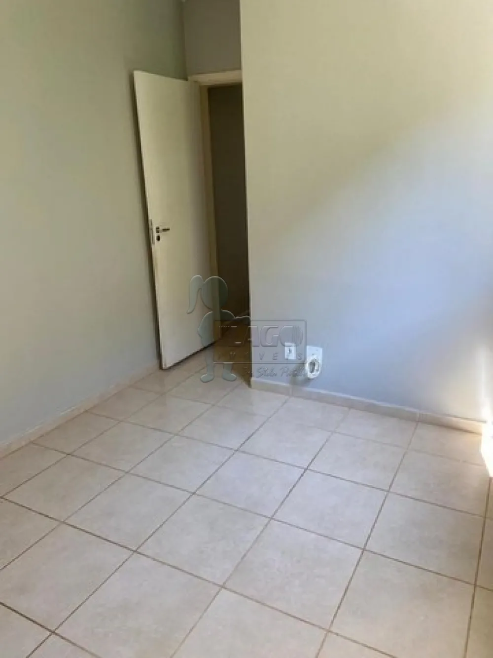 Comprar Apartamentos / Padrão em Ribeirão Preto R$ 170.000,00 - Foto 3