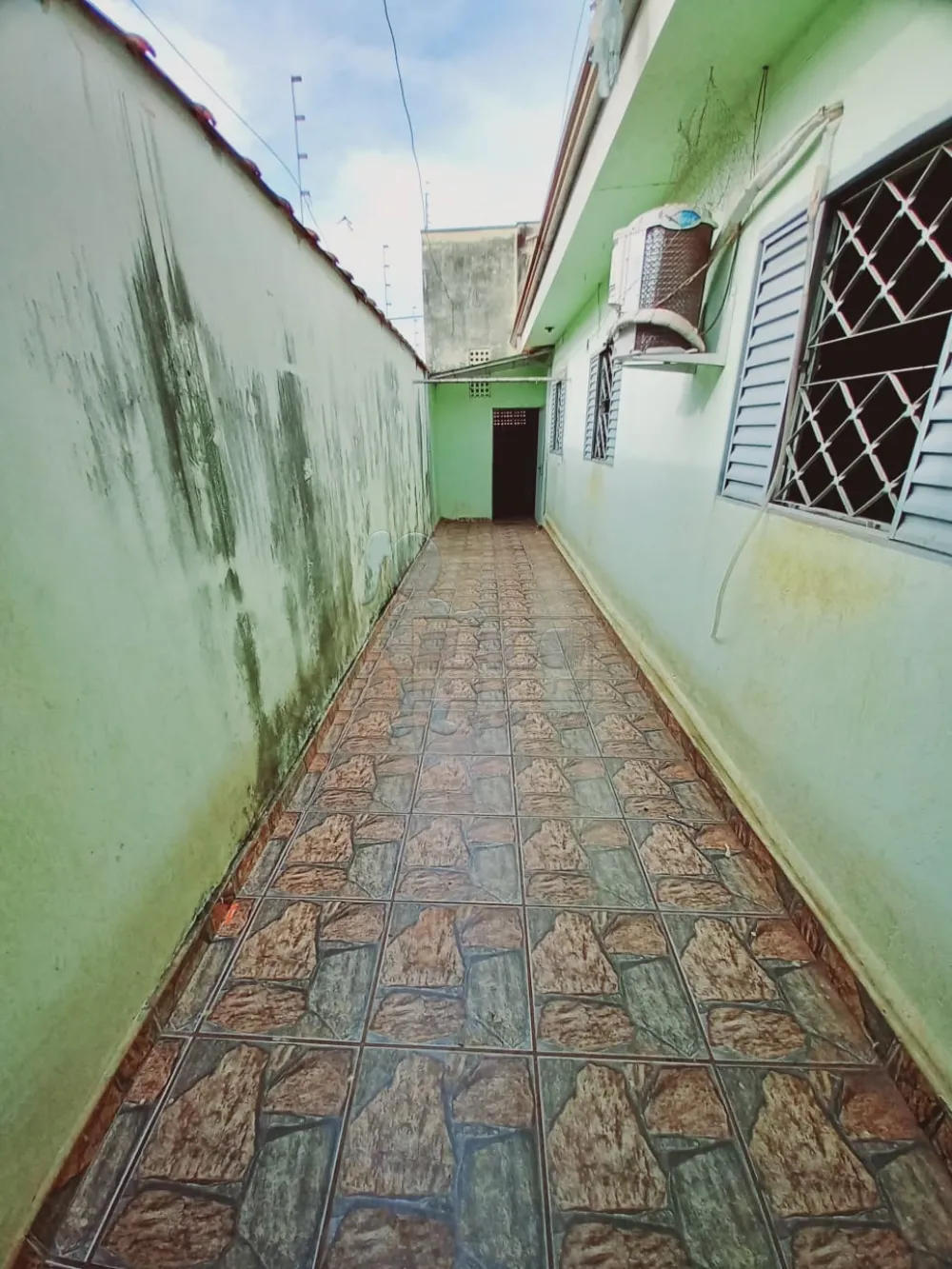 Alugar Casas / Padrão em Ribeirão Preto R$ 1.300,00 - Foto 27