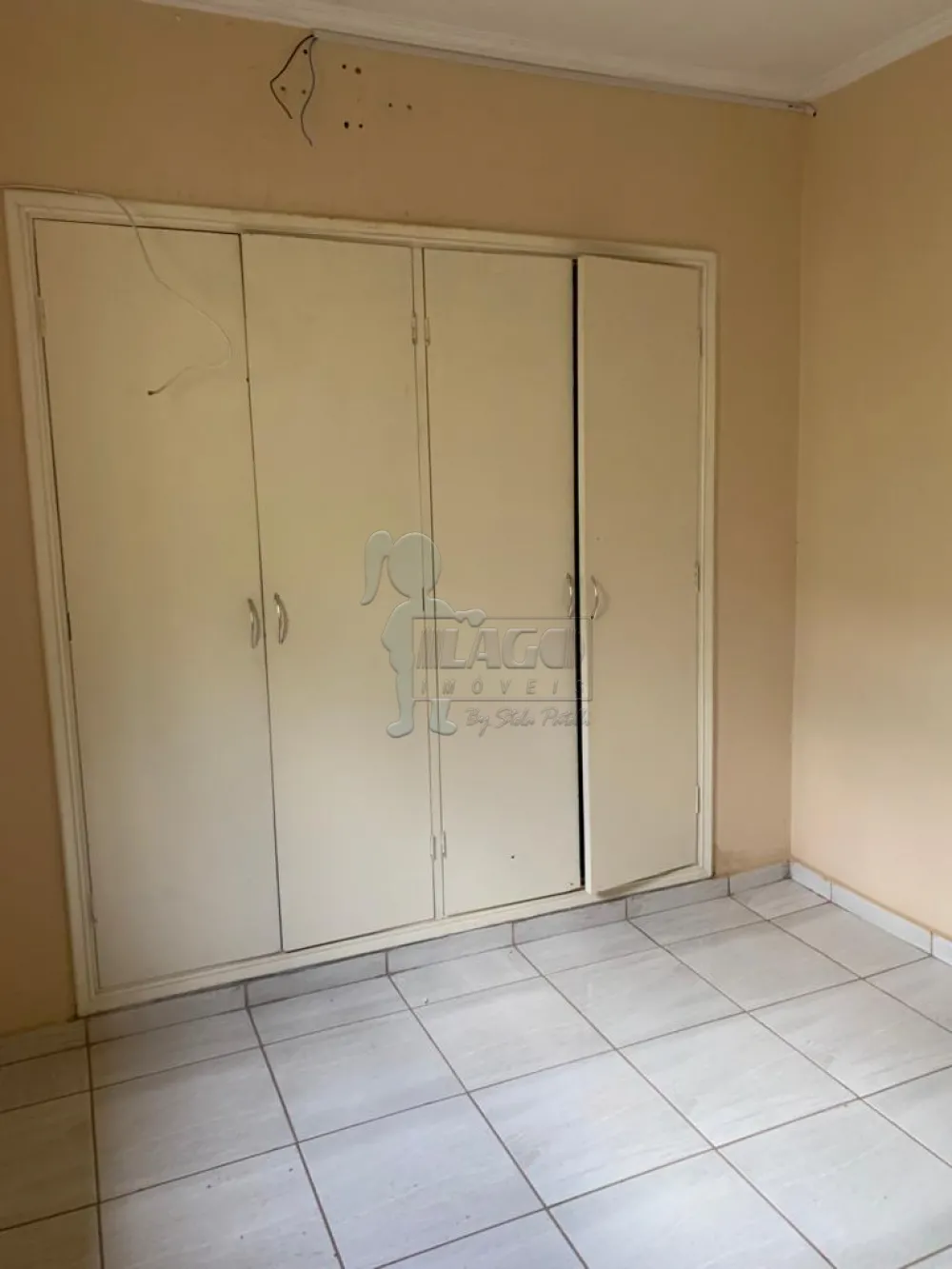 Comprar Casas / Padrão em Ribeirão Preto R$ 315.000,00 - Foto 4