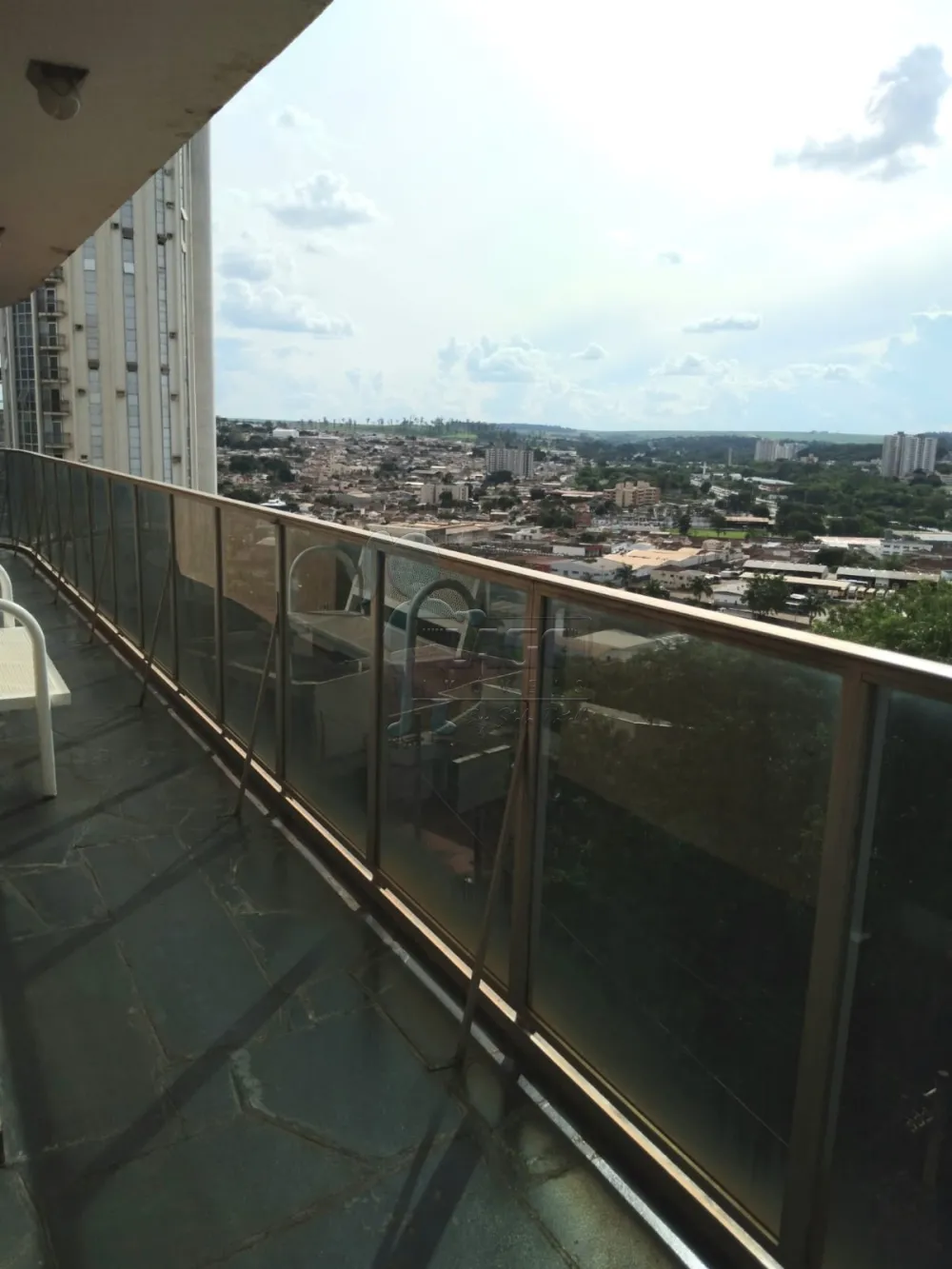 Comprar Apartamentos / Padrão em Ribeirão Preto R$ 750.000,00 - Foto 5
