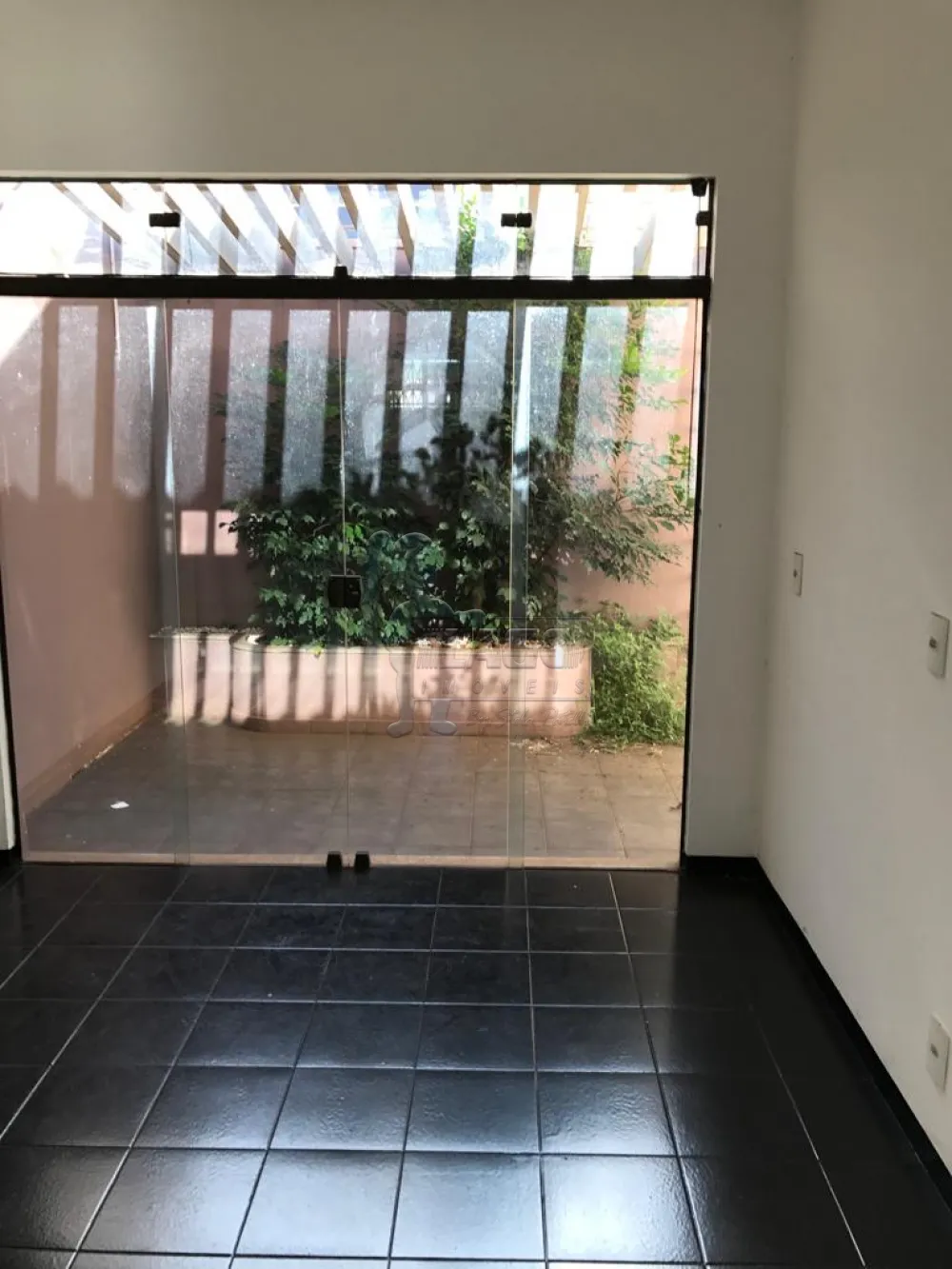 Comprar Casas / Padrão em Ribeirão Preto R$ 850.000,00 - Foto 11