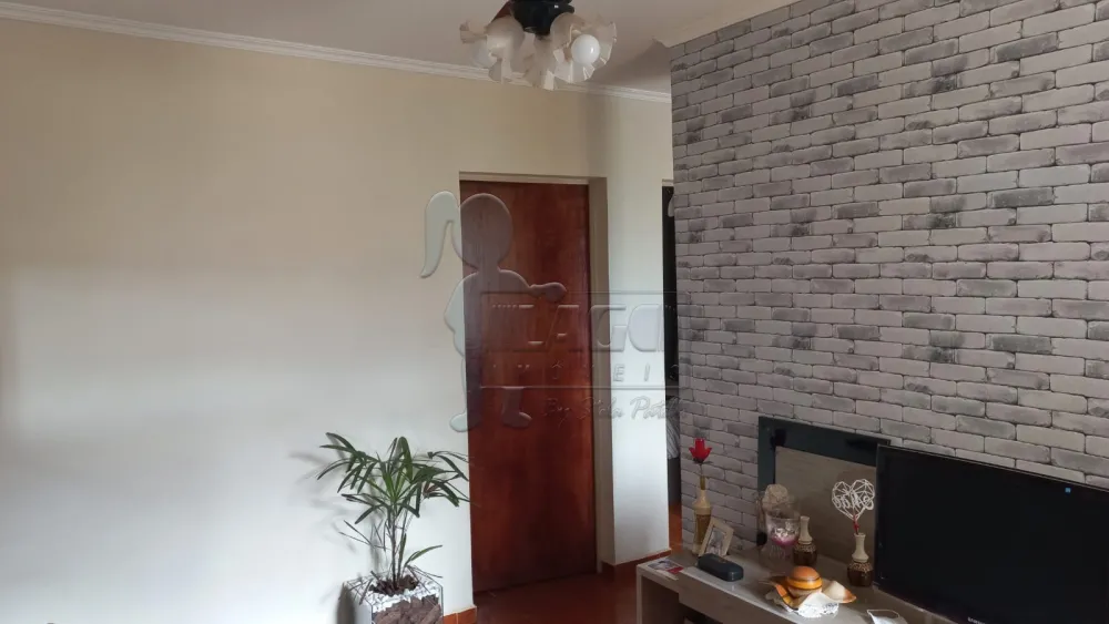 Comprar Apartamentos / Padrão em Ribeirão Preto R$ 135.000,00 - Foto 1