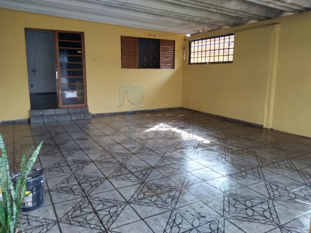 Alugar Casas / Padrão em Ribeirão Preto R$ 900,00 - Foto 1