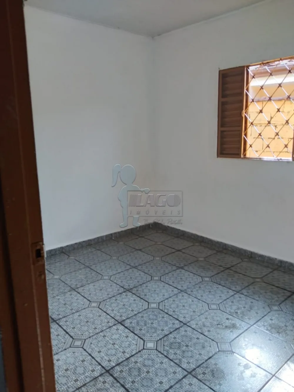 Alugar Casas / Padrão em Ribeirão Preto R$ 900,00 - Foto 5