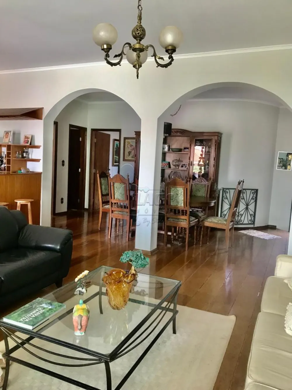 Comprar Casas / Padrão em Ribeirão Preto R$ 960.000,00 - Foto 1