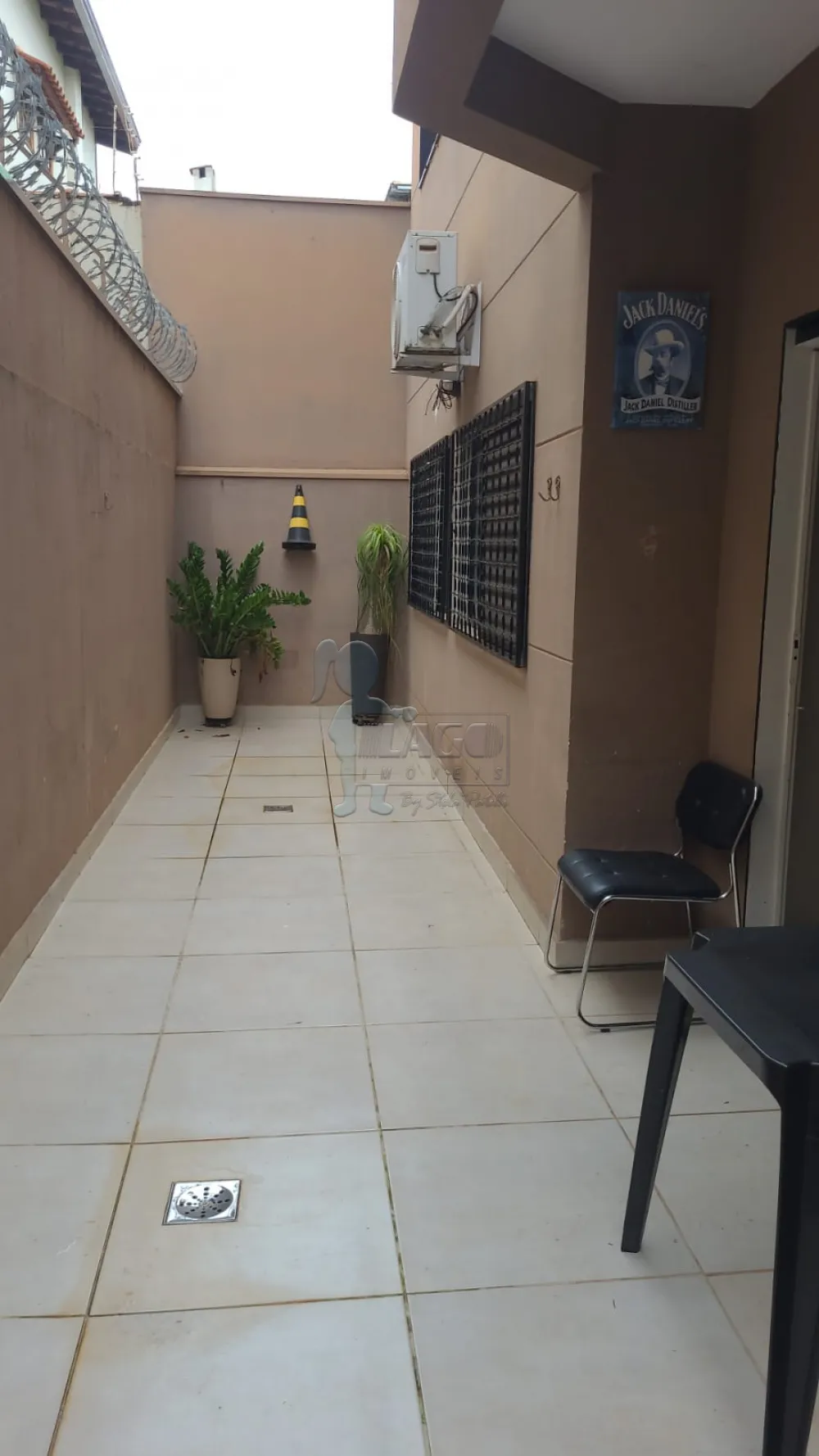 Comprar Apartamentos / Padrão em Ribeirão Preto R$ 255.000,00 - Foto 2