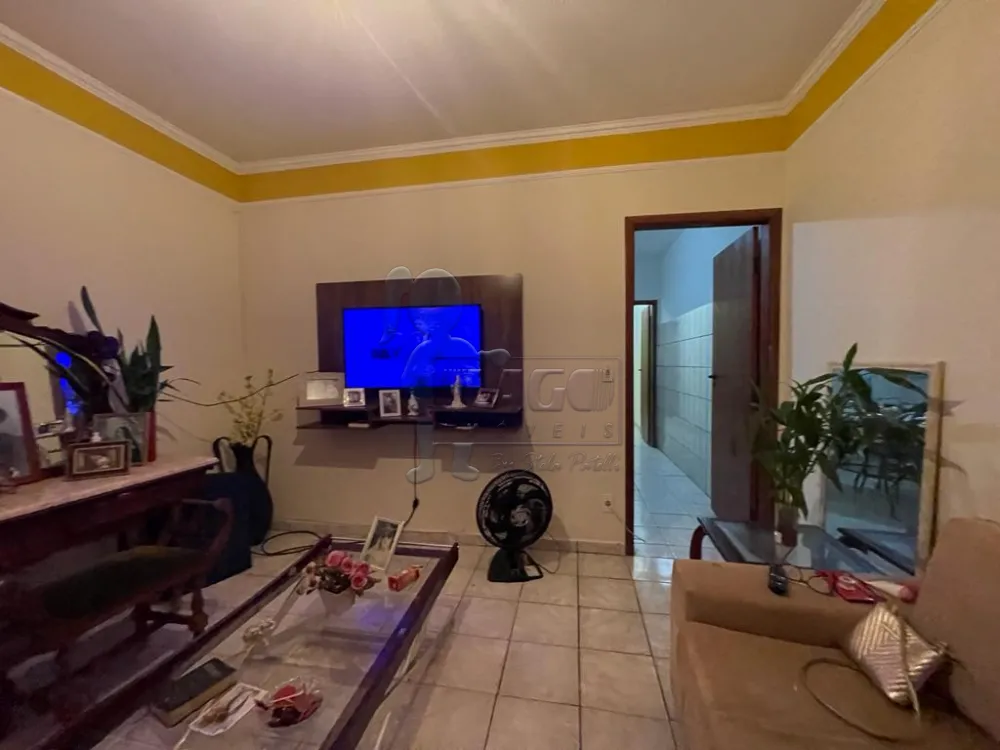 Comprar Casas / Padrão em Ribeirão Preto R$ 250.000,00 - Foto 2