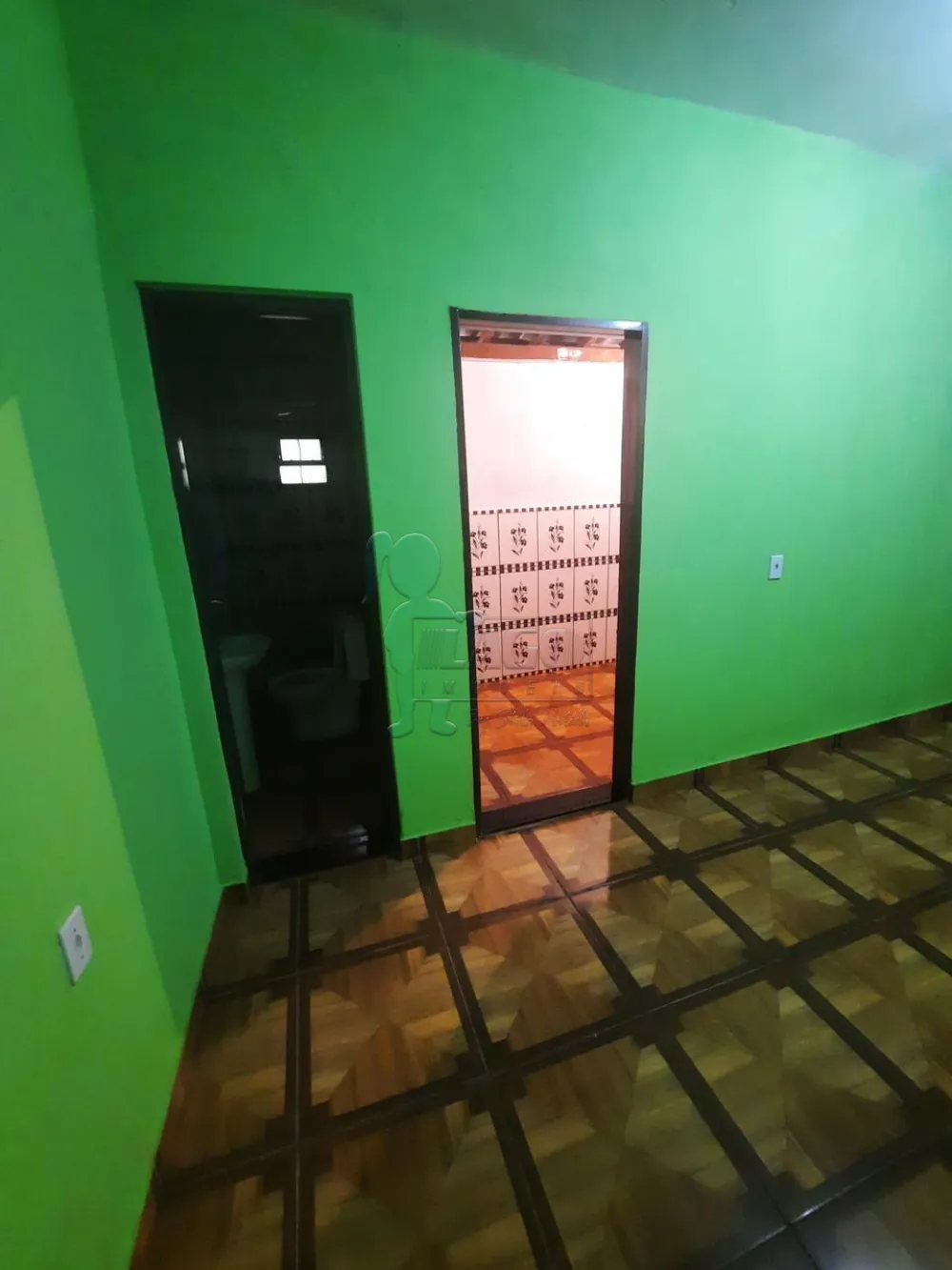 Comprar Casas / Padrão em Ribeirão Preto R$ 155.000,00 - Foto 2