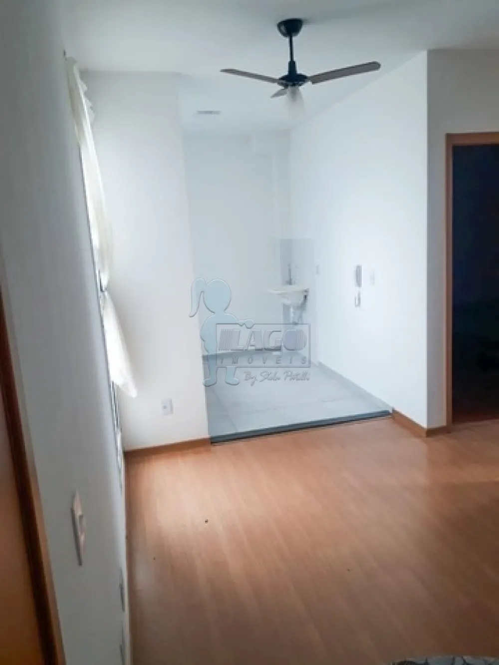 Alugar Apartamentos / Padrão em Ribeirão Preto R$ 800,00 - Foto 1