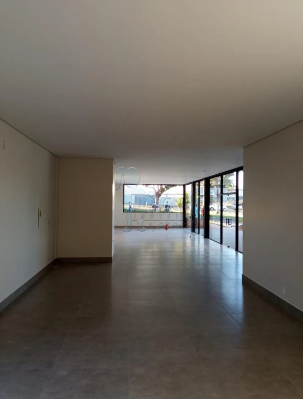 Alugar Comercial / Sala Comercial em Ribeirão Preto R$ 7.900,00 - Foto 1