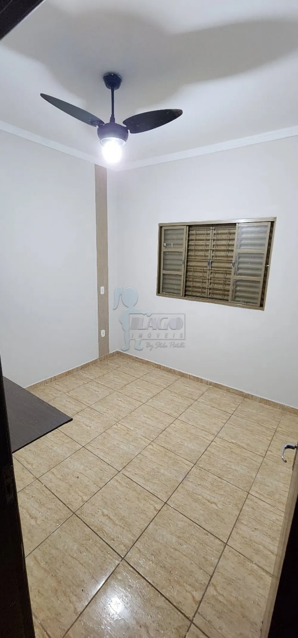 Comprar Casas / Padrão em Ribeirão Preto R$ 330.000,00 - Foto 2