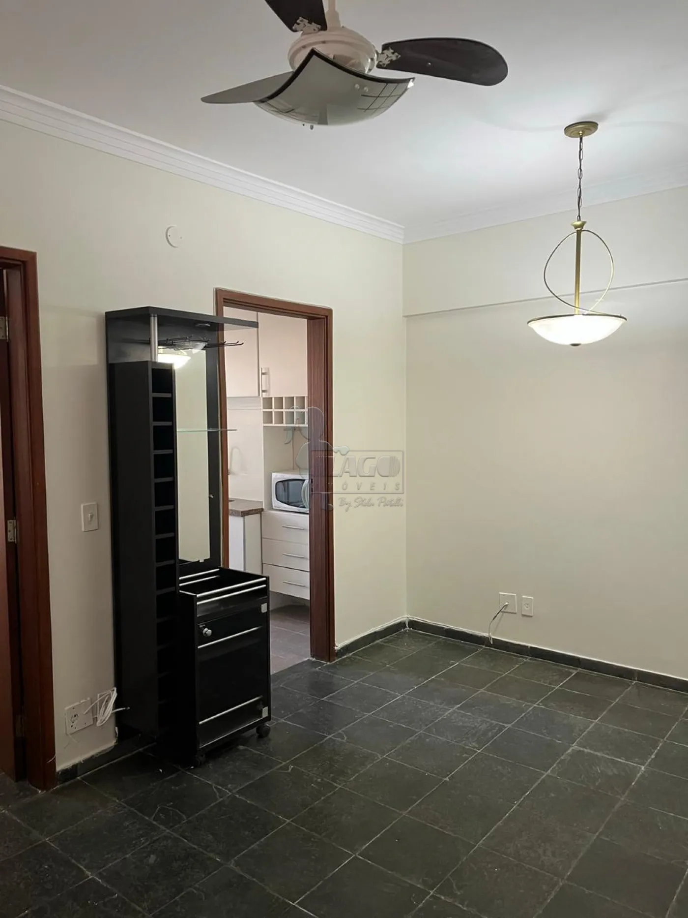 Comprar Apartamentos / Padrão em Ribeirão Preto R$ 180.000,00 - Foto 4