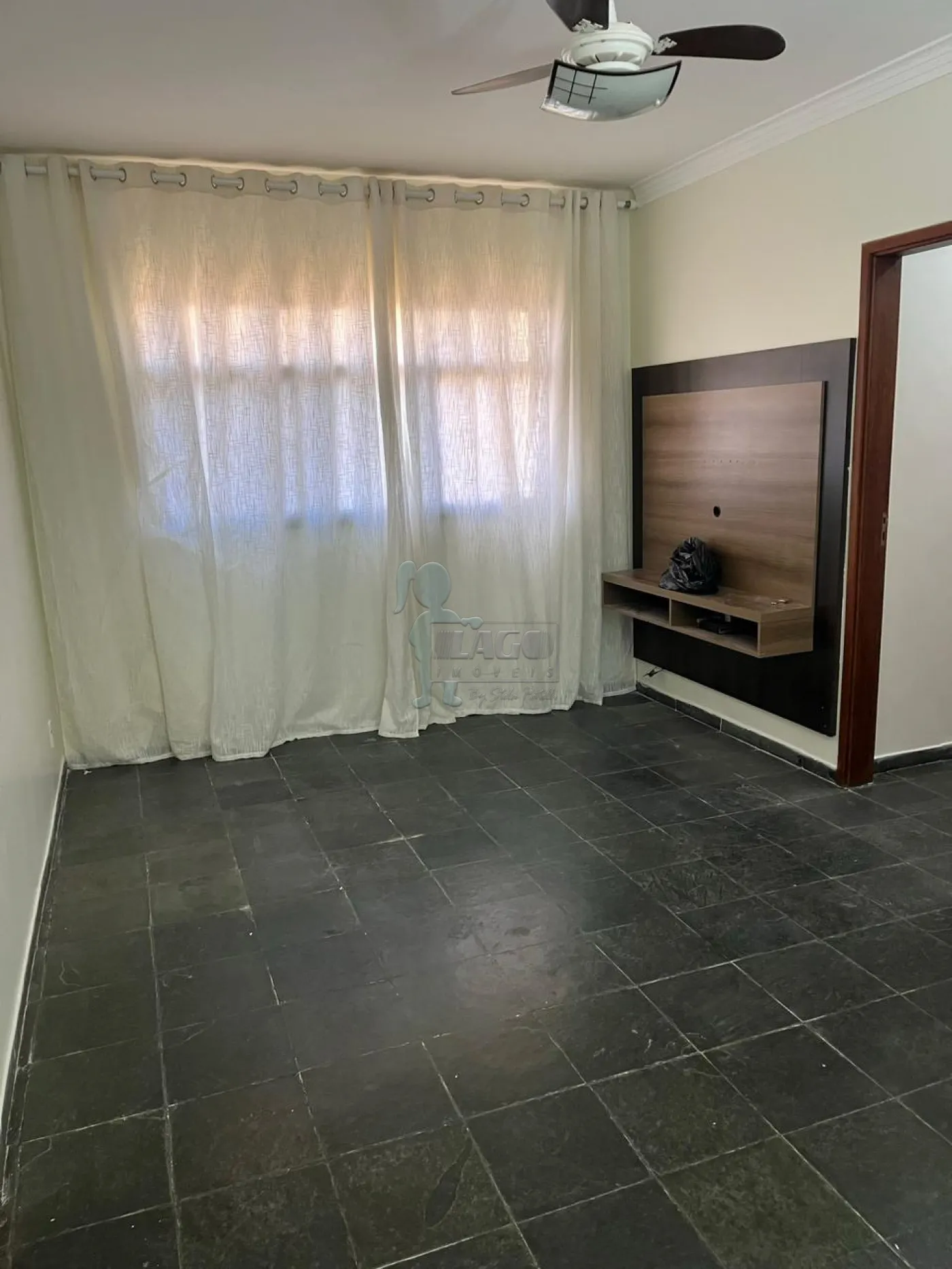 Comprar Apartamentos / Padrão em Ribeirão Preto R$ 180.000,00 - Foto 2