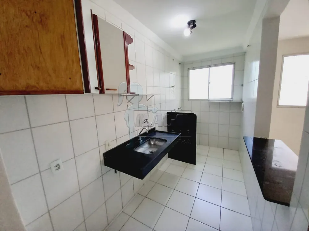 Alugar Apartamentos / Padrão em Ribeirão Preto R$ 800,00 - Foto 3