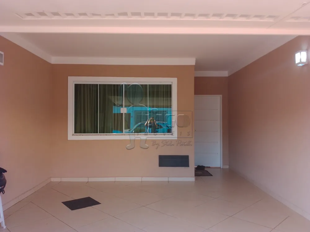 Comprar Casas / Padrão em Ribeirão Preto R$ 370.000,00 - Foto 1