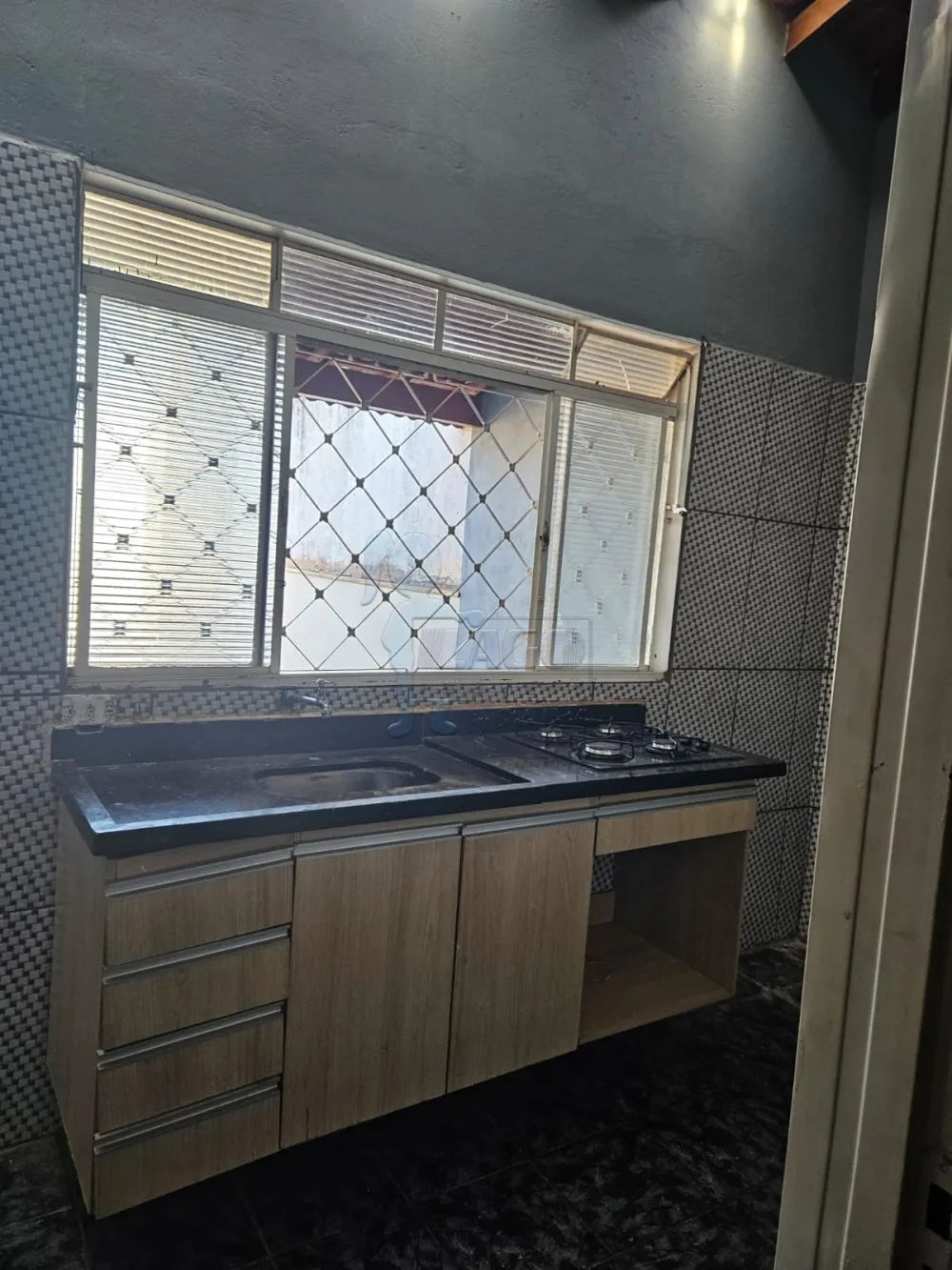 Comprar Casas / Padrão em Ribeirão Preto R$ 260.000,00 - Foto 5