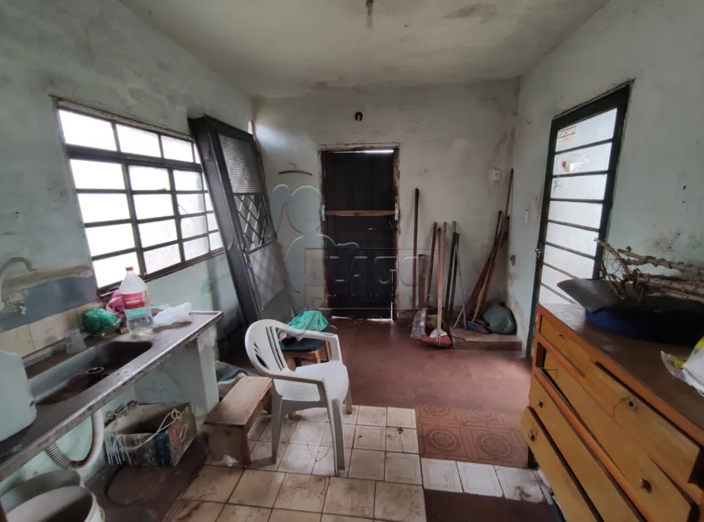 Comprar Casas / Padrão em Ribeirão Preto R$ 250.000,00 - Foto 4