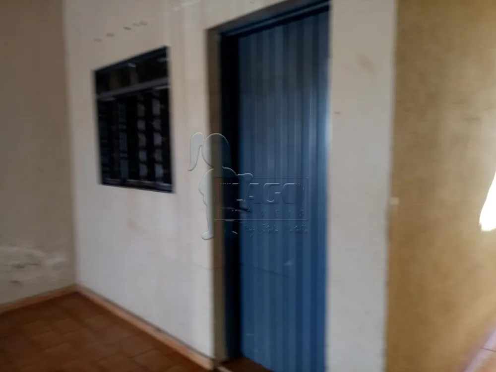 Comprar Casas / Padrão em Ribeirão Preto R$ 160.000,00 - Foto 2