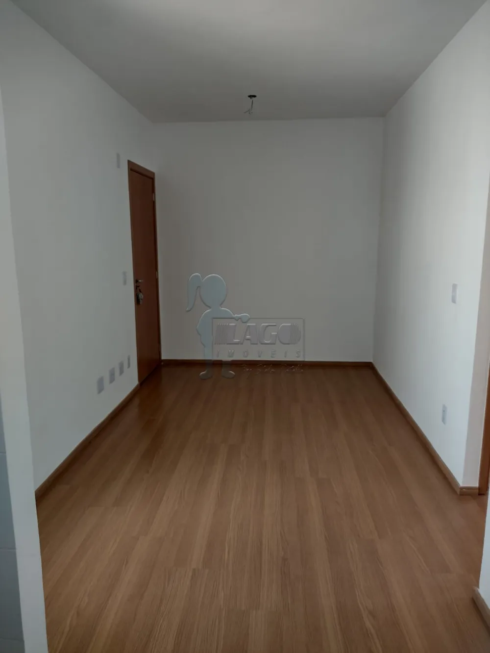 Alugar Apartamentos / Padrão em Ribeirão Preto R$ 1.000,00 - Foto 1