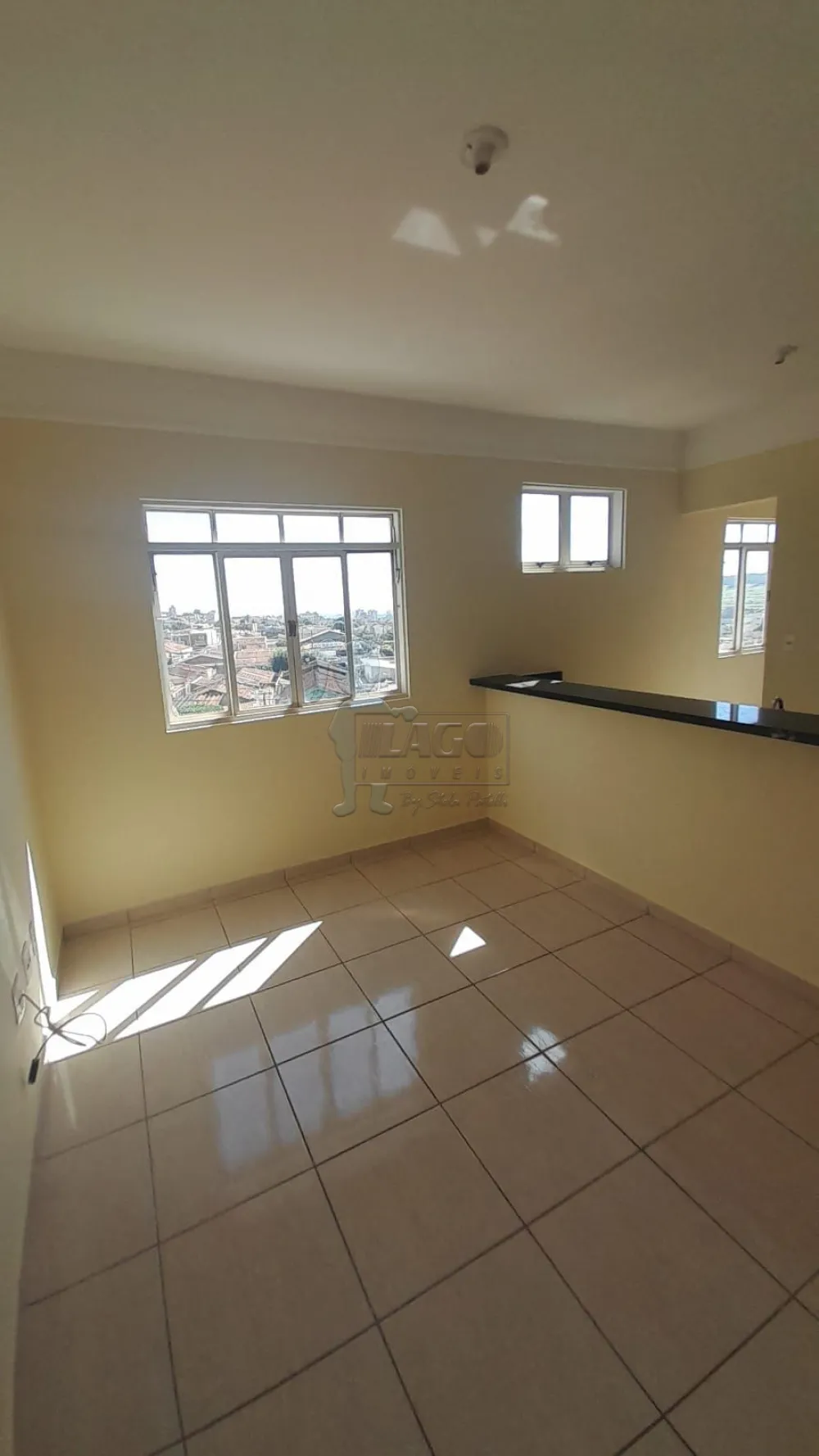 Comprar Apartamentos / Padrão em Ribeirão Preto R$ 165.000,00 - Foto 2