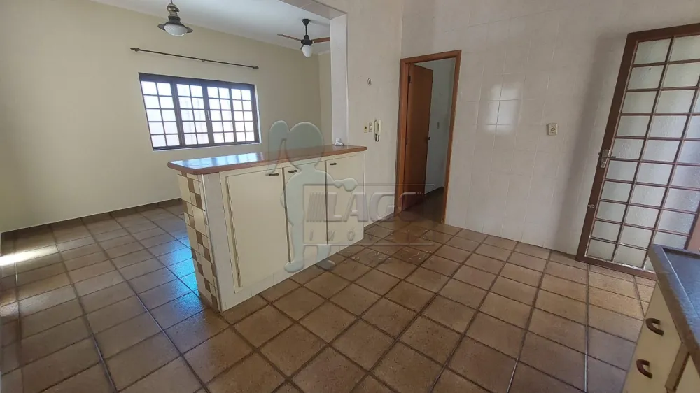 Alugar Casas / Padrão em Ribeirão Preto R$ 2.800,00 - Foto 11