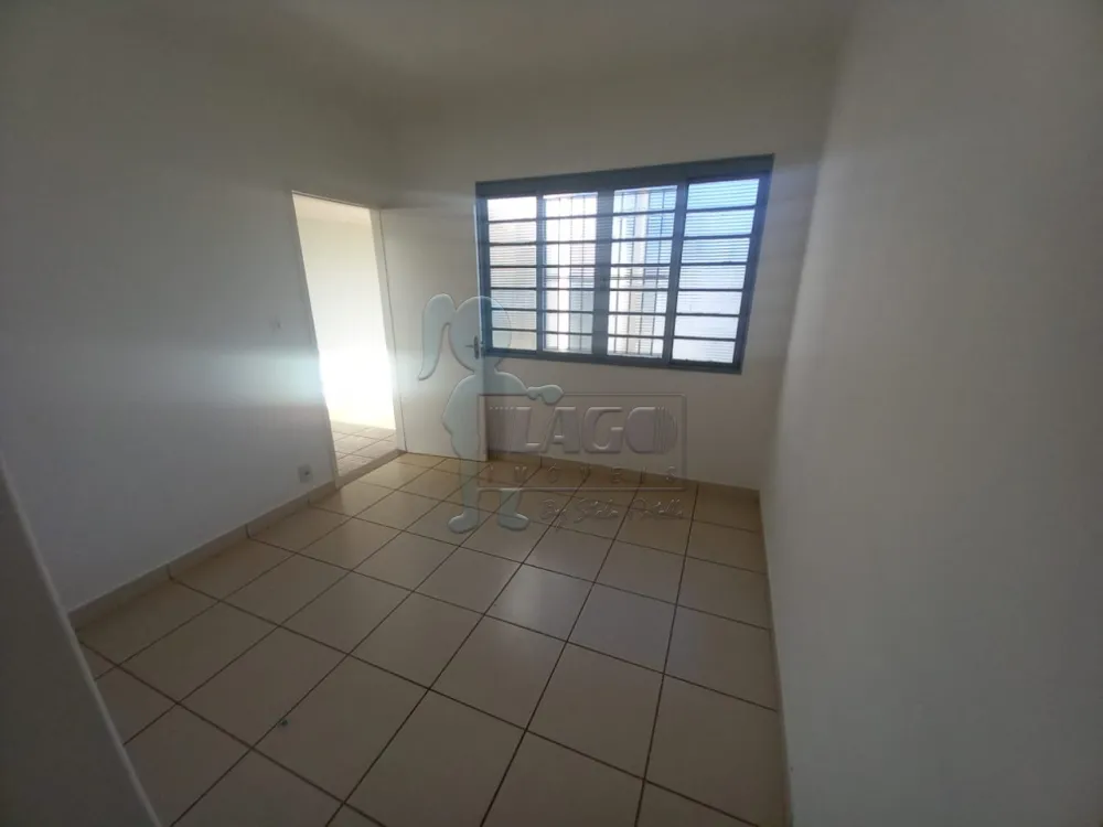 Alugar Casas / Padrão em Ribeirão Preto R$ 1.300,00 - Foto 5