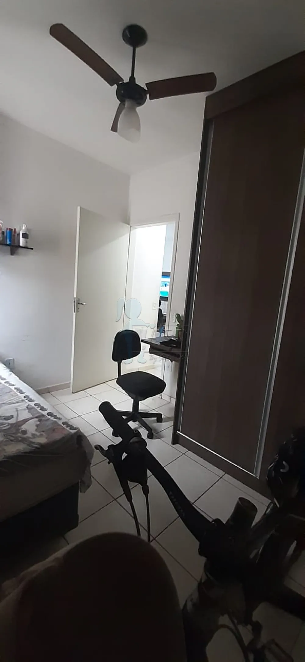 Comprar Apartamentos / Padrão em Ribeirão Preto R$ 100.000,00 - Foto 4