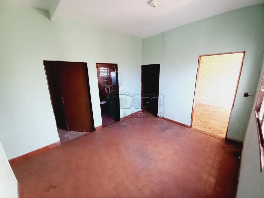 Alugar Casas / Padrão em Ribeirão Preto R$ 750,00 - Foto 2