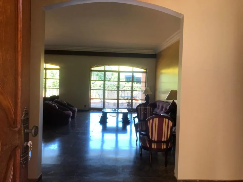 Comprar Casas / Condomínio em Ribeirão Preto - Foto 4