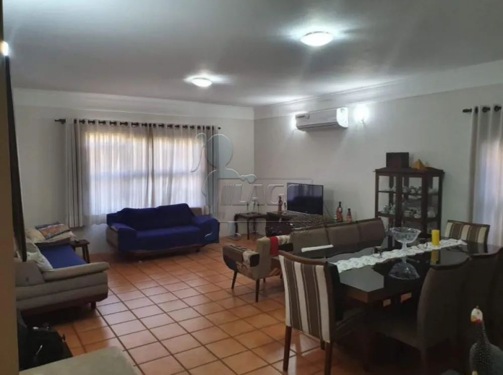 Comprar Casas / Padrão em Ribeirão Preto R$ 830.000,00 - Foto 1