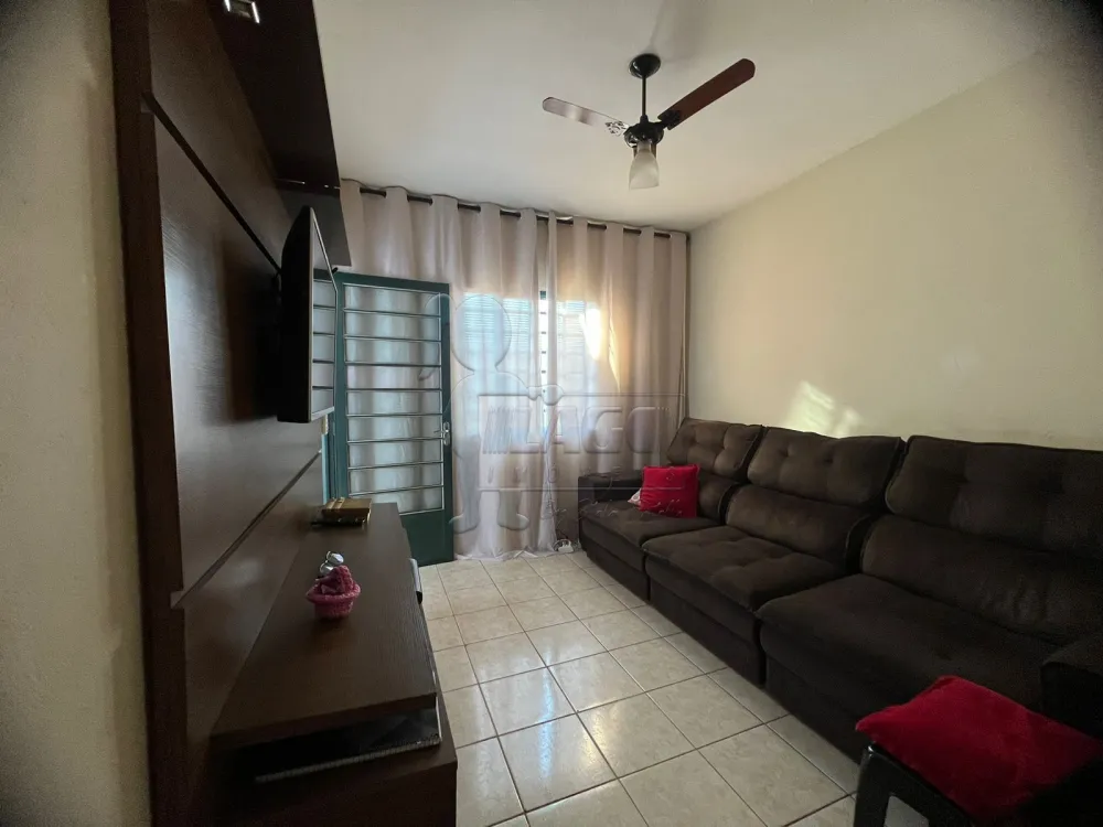 Comprar Casas / Padrão em Ribeirão Preto R$ 220.000,00 - Foto 2