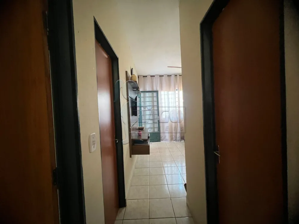 Comprar Casas / Padrão em Ribeirão Preto R$ 220.000,00 - Foto 4