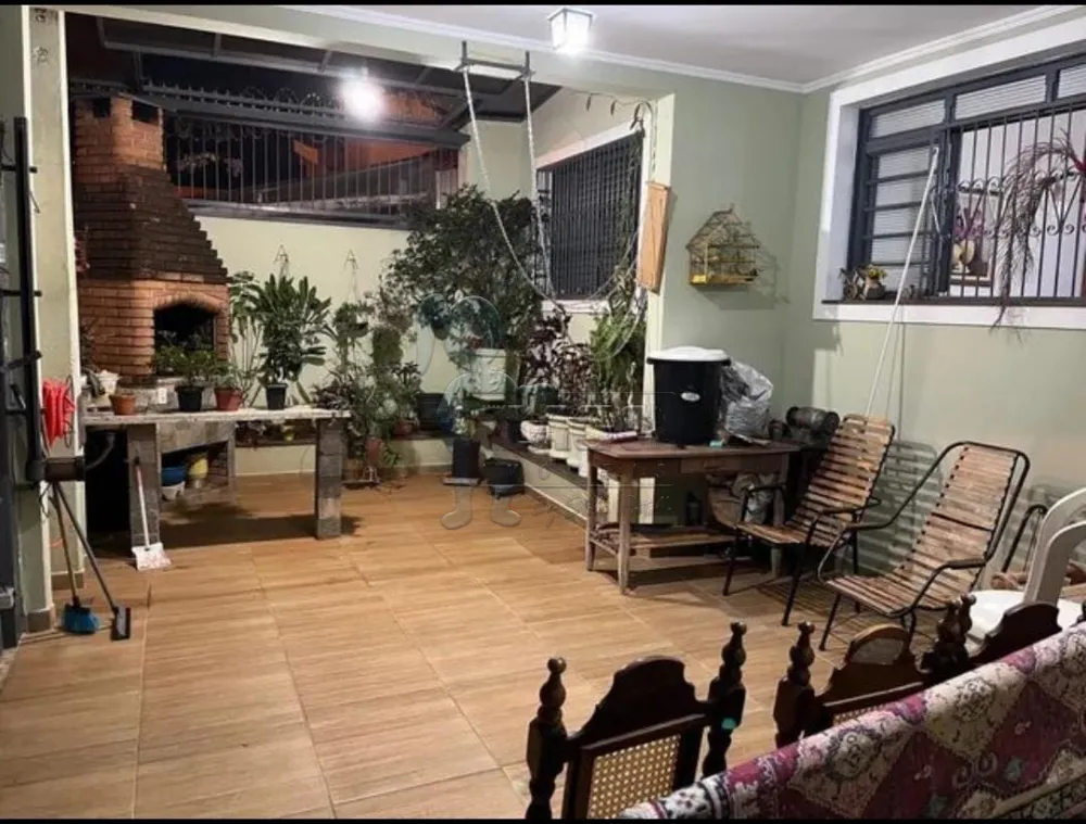 Comprar Casas / Padrão em Ribeirão Preto R$ 325.000,00 - Foto 1