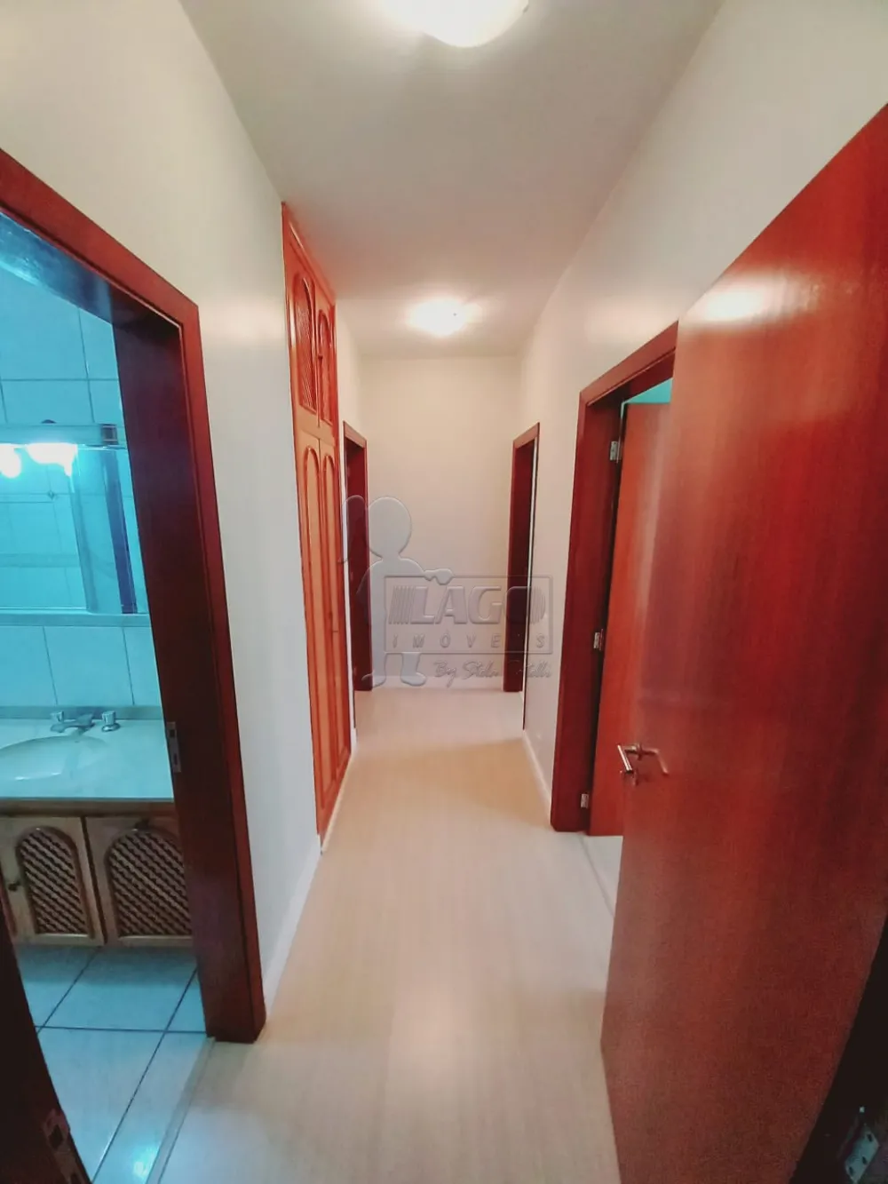 Alugar Apartamentos / Padrão em Ribeirão Preto R$ 1.800,00 - Foto 12