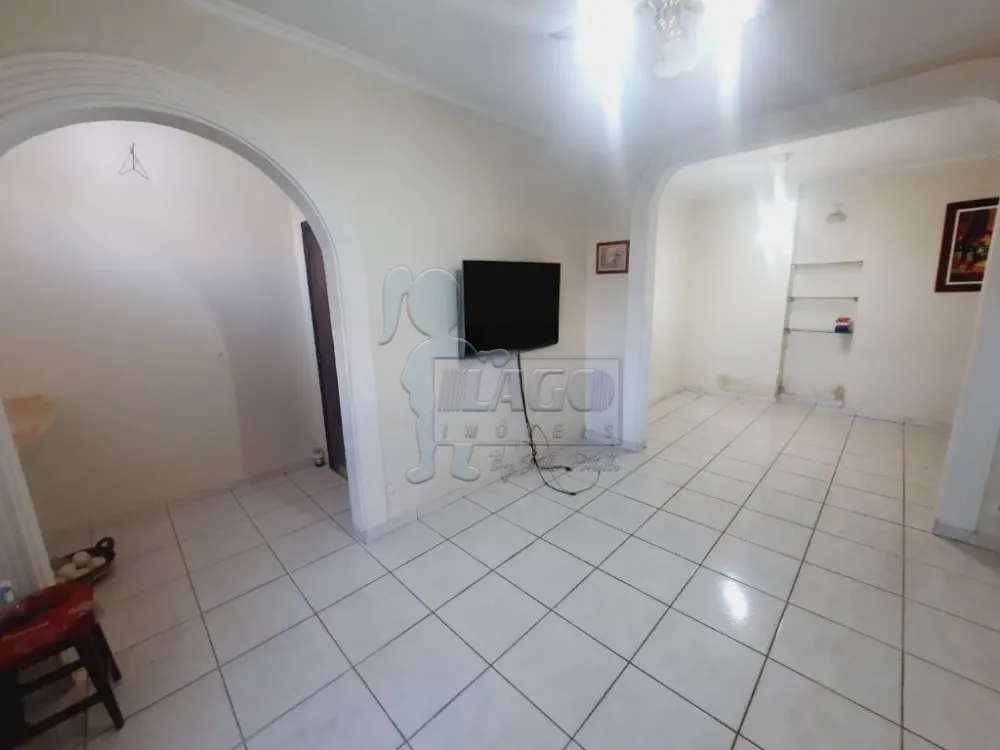 Alugar Apartamentos / Padrão em Ribeirão Preto R$ 1.600,00 - Foto 4