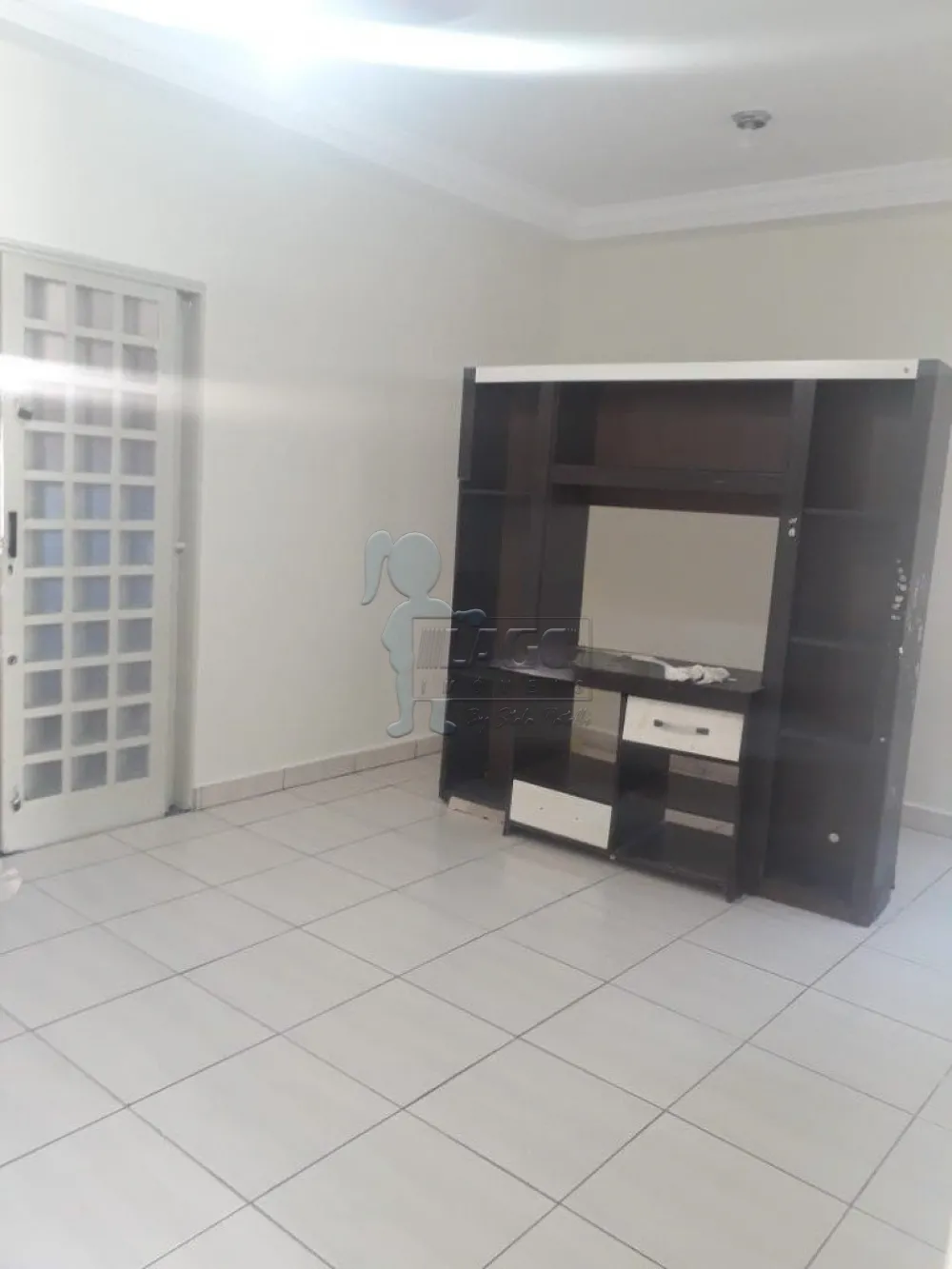 Comprar Casas / Padrão em Ribeirão Preto R$ 290.000,00 - Foto 1