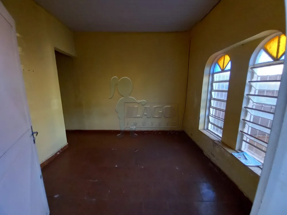 Alugar Casas / Padrão em Ribeirão Preto R$ 800,00 - Foto 2