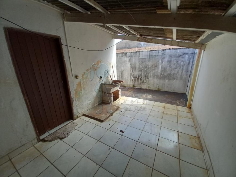 Alugar Casas / Padrão em Ribeirão Preto R$ 900,00 - Foto 6