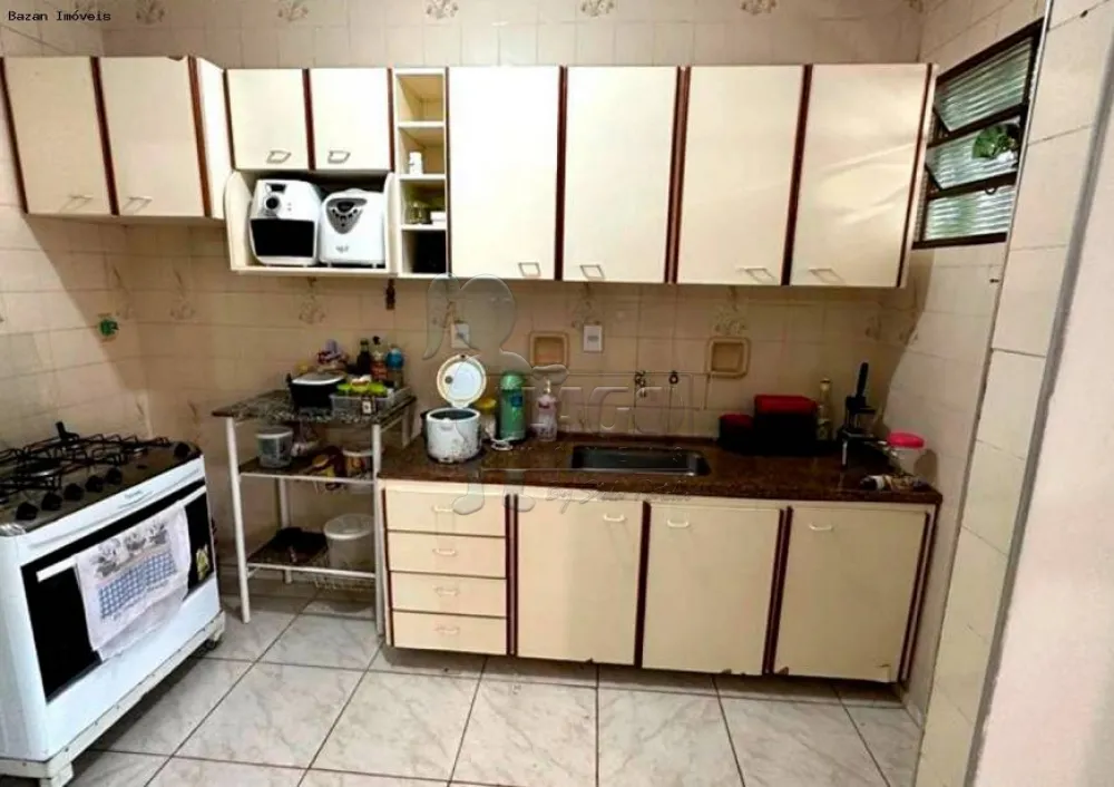 Alugar Casas / Padrão em Ribeirão Preto R$ 1.800,00 - Foto 17