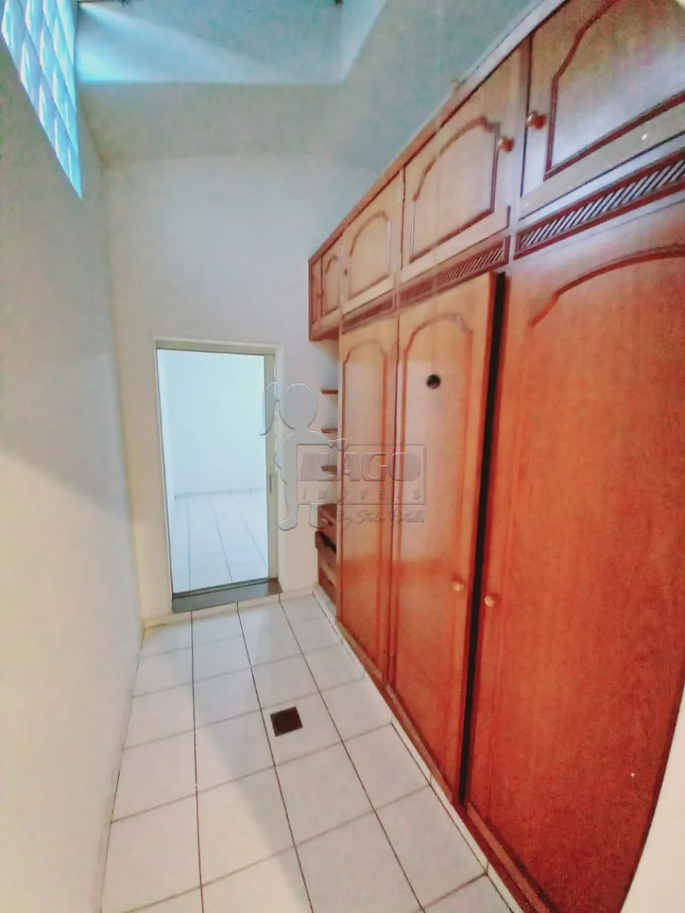 Alugar Casas / Padrão em Ribeirão Preto R$ 1.900,00 - Foto 14