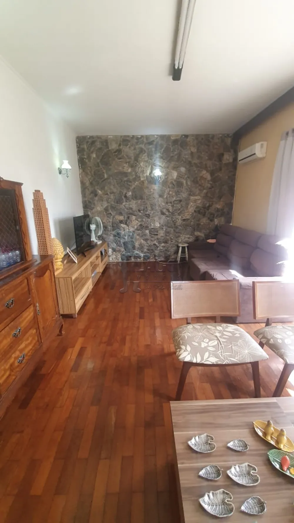 Comprar Casas / Padrão em Ribeirão Preto R$ 1.040.000,00 - Foto 2