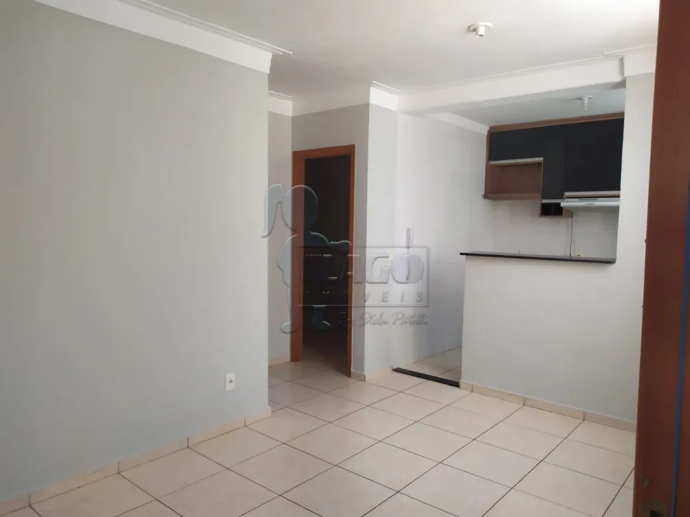 Alugar Apartamentos / Padrão em Ribeirão Preto R$ 790,00 - Foto 1