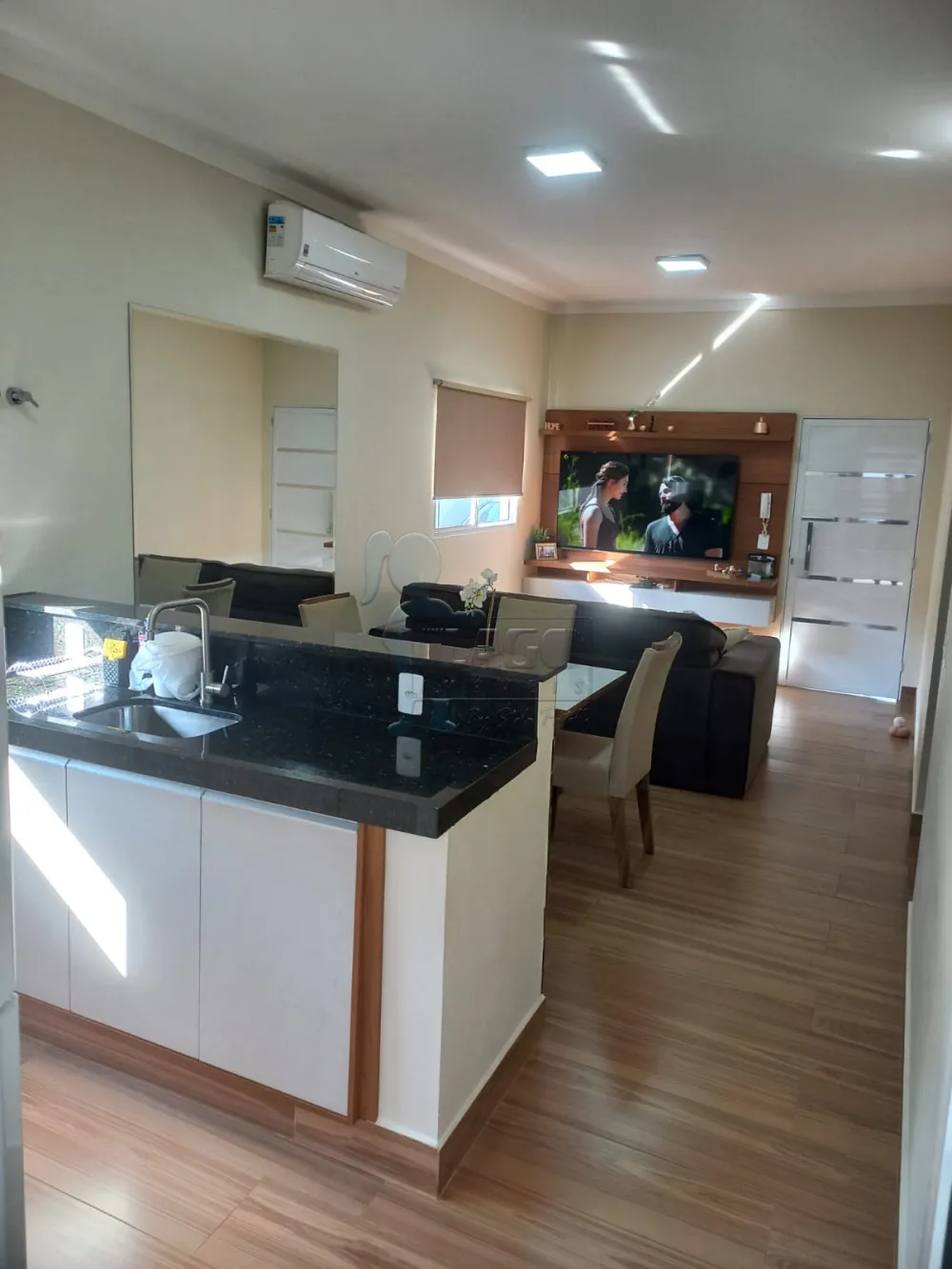 Comprar Casas / Padrão em Bonfim Paulista R$ 699.000,00 - Foto 1