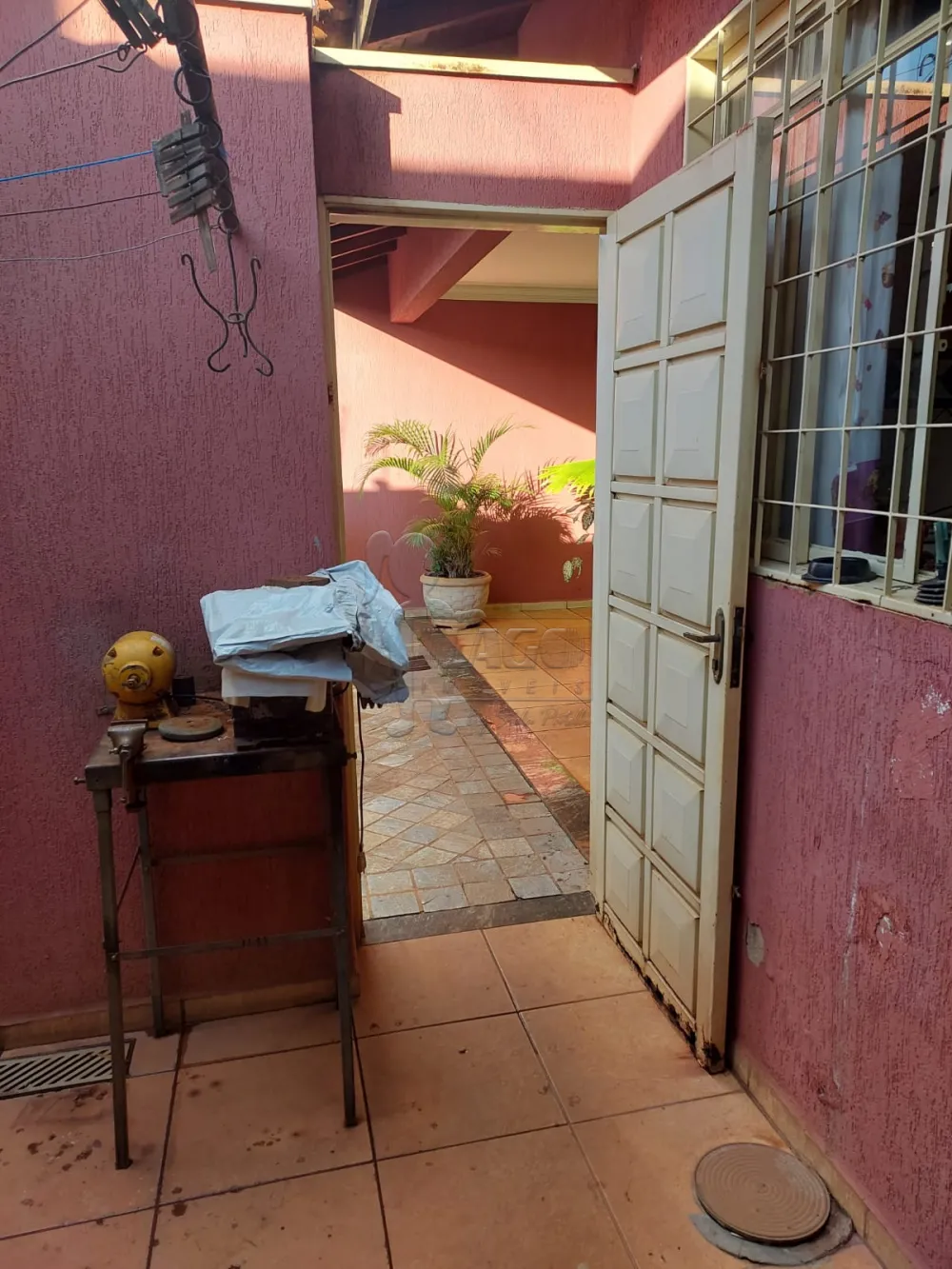 Comprar Casas / Padrão em Ribeirão Preto R$ 470.000,00 - Foto 10