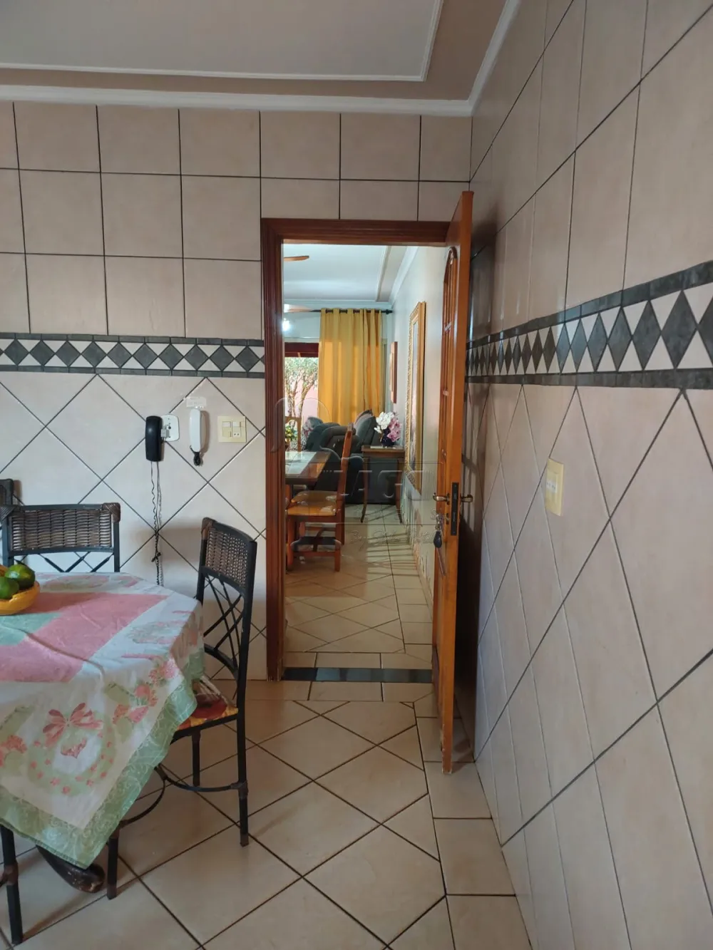 Comprar Casas / Padrão em Ribeirão Preto R$ 470.000,00 - Foto 6